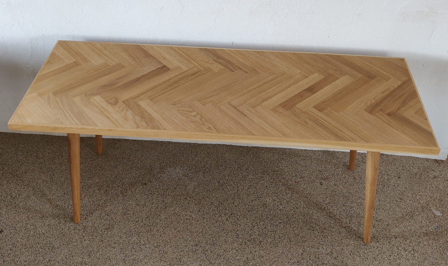 Firkantet sildebensbord